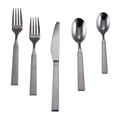 WOODSTOCK 5-PIECE FLATWARE SETTING